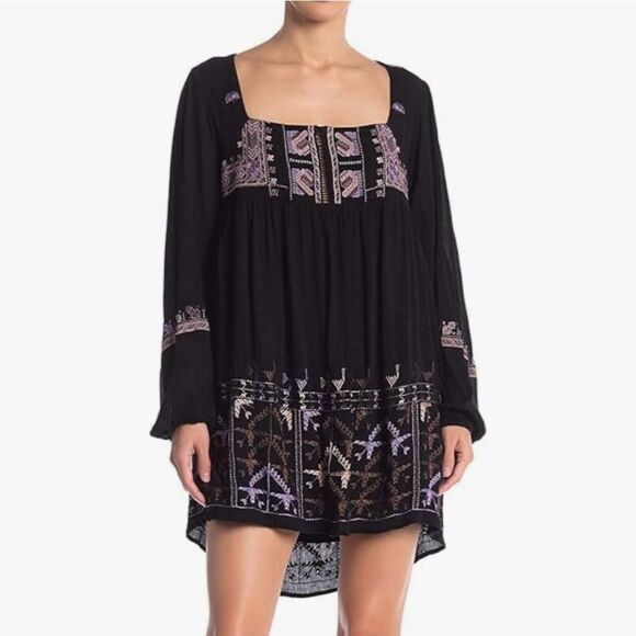 Free People Dresses & Skirts - Free People Rhiannon Embroidered Mini Black Purple Dress Womens Sz Medium